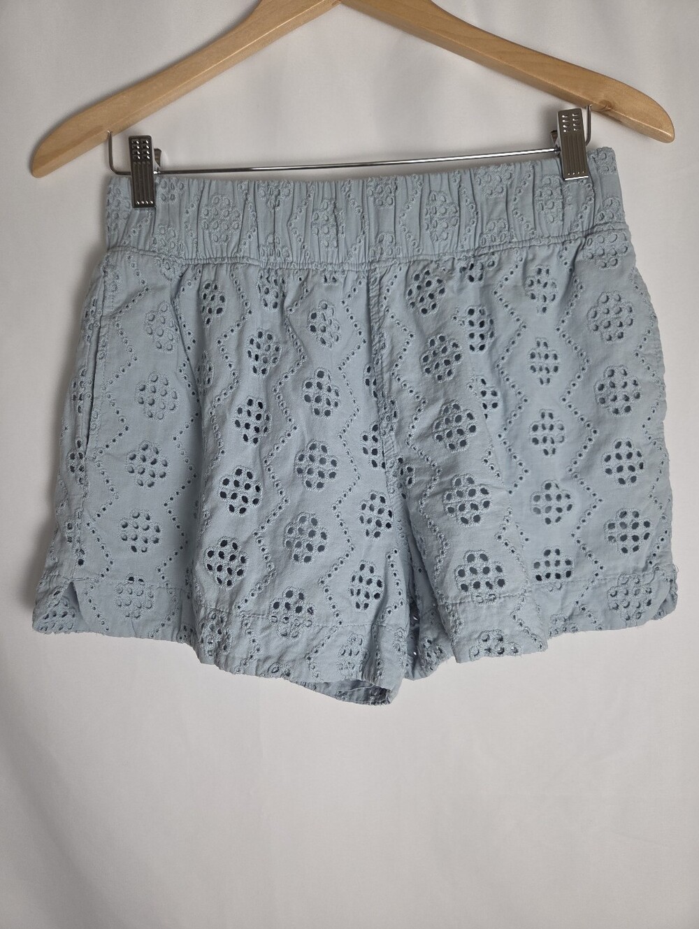 Habitual High Waist Blue Lace Overlay Pull-On Shorts Size Small